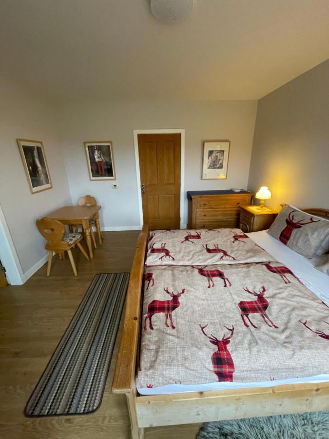 Doura Lodge Inverness Ngoại thất bức ảnh
